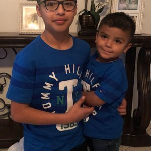 Meet your Posher, Gloria